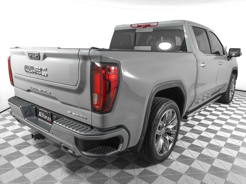 Used 2024 GMC Sierra 1500 Denali w/ Denali Reserve Package AWD/4WD image 4