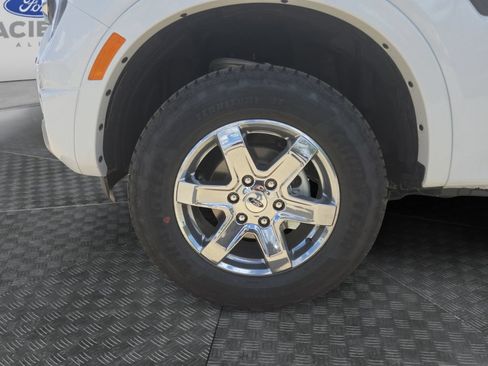 New 2025 Ford Ranger XLT w/ Chrome Accent Package AWD/4WD image 14