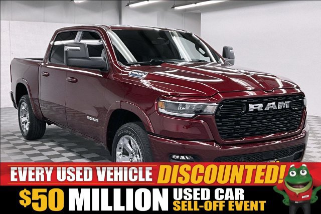 Used 2025 RAM 1500 Big Horn AWD/4WD image 1