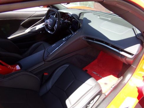 Used 2025 Chevrolet Corvette Z06 w/ Battery Protection Package RWD image 30