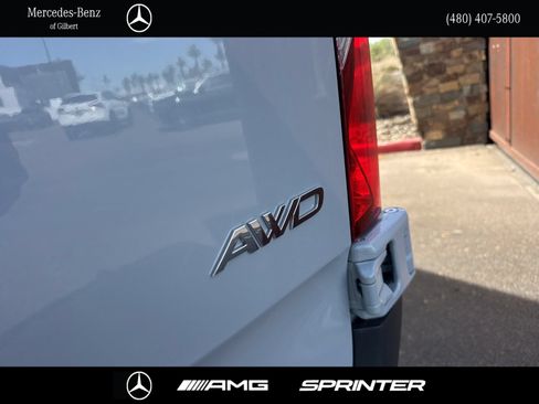 Used 2024 Mercedes-Benz Sprinter 2500 image 7