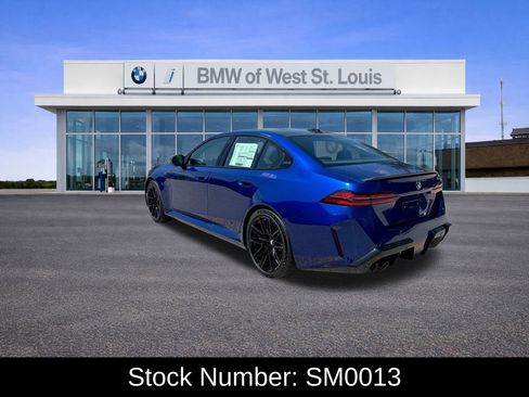 New 2026 BMW M5 Base w/ Carbon Package image 6