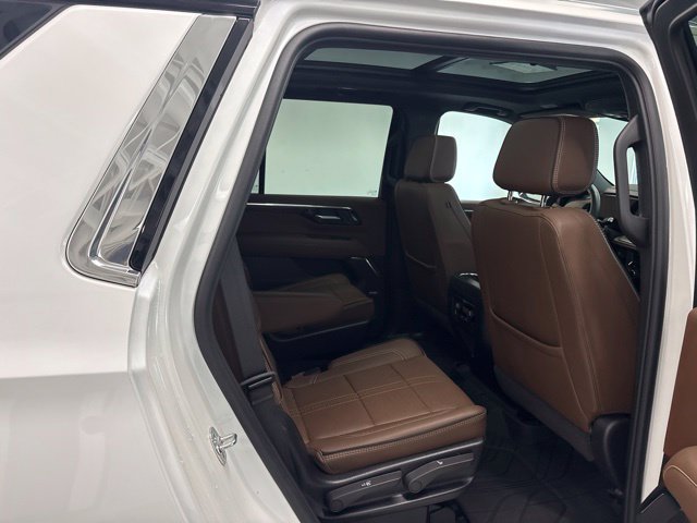 Used 2025 Chevrolet Tahoe High Country w/ Sun And Tow Package AWD/4WD image 31