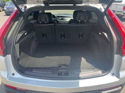 Used 2019 Cadillac XT4 Premium Luxury AWD/4WD image 15
