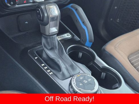 Used 2022 Ford Bronco Outer Banks AWD/4WD image 25