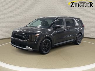 New 2026 Kia Carnival LXS video 1