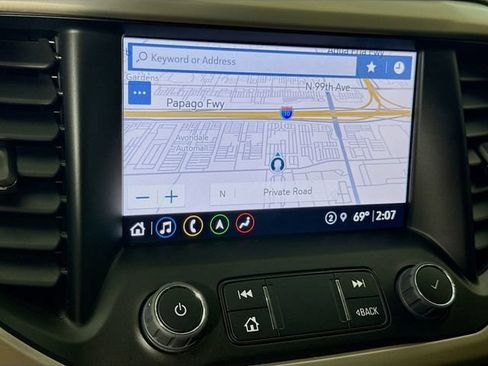 Used 2023 GMC Acadia Denali FWD image 13