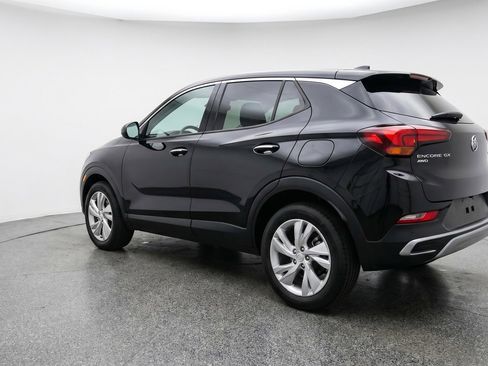 Used 2025 Buick Encore GX Preferred AWD/4WD image 6