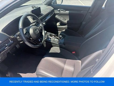 Used 2024 Honda Civic Sport image 4