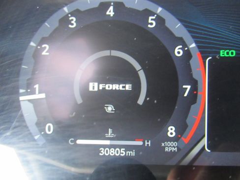 Used 2025 Toyota Tacoma TRD Sport AWD/4WD image 25