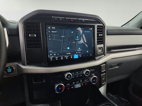 Used 2023 Ford F150 Lightning XLT AWD/4WD image 19
