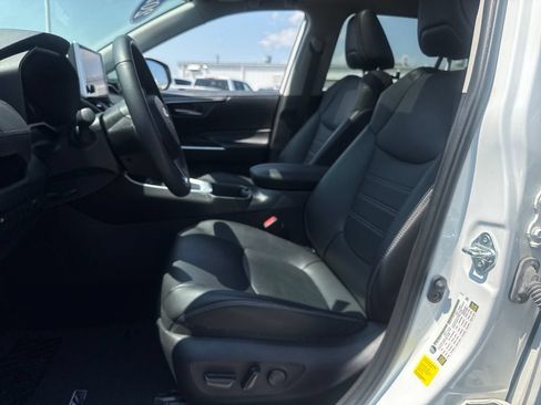 Used 2024 Toyota RAV4 XLE Premium FWD image 16