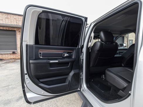 Used 2016 RAM 2500 Laramie image 23