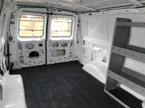 Used 1998 Ford E-150 and Econoline 150 image 20