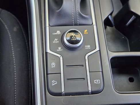 Used 2022 Kia Sorento LX AWD/4WD image 24