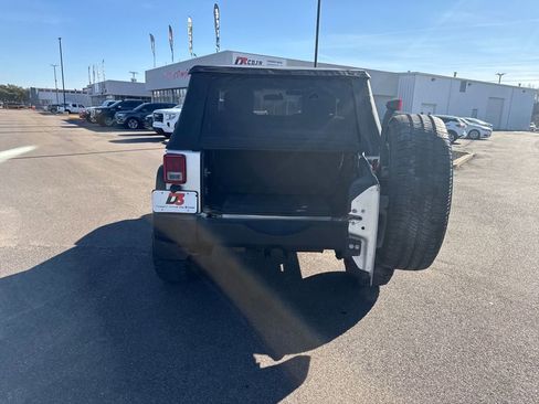 Used 2010 Jeep Wrangler Sport image 19