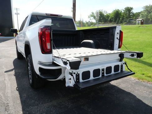 Used 2025 GMC Sierra 1500 AT4 AWD/4WD image 27