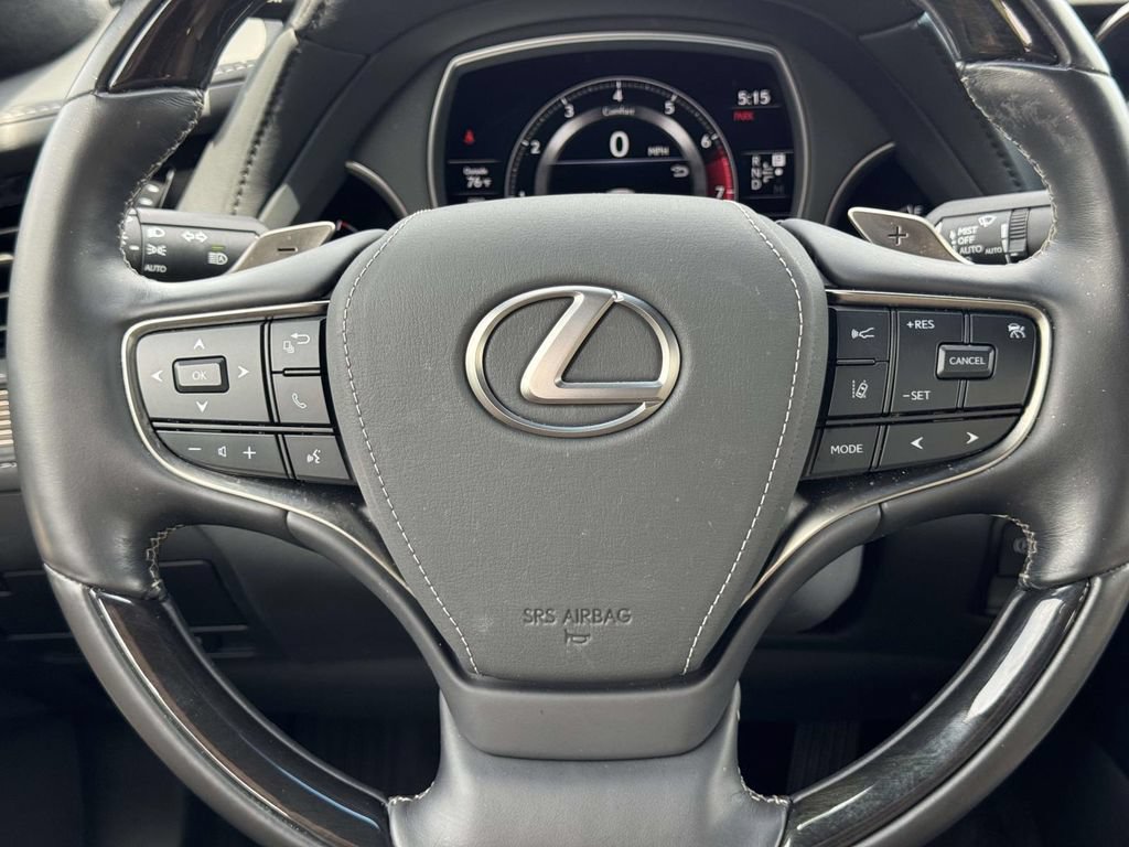 Used 2023 Lexus LS 500 AWD w/ Interior Upgrade Package image 9