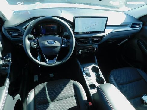 New 2026 Ford Escape SE image 19