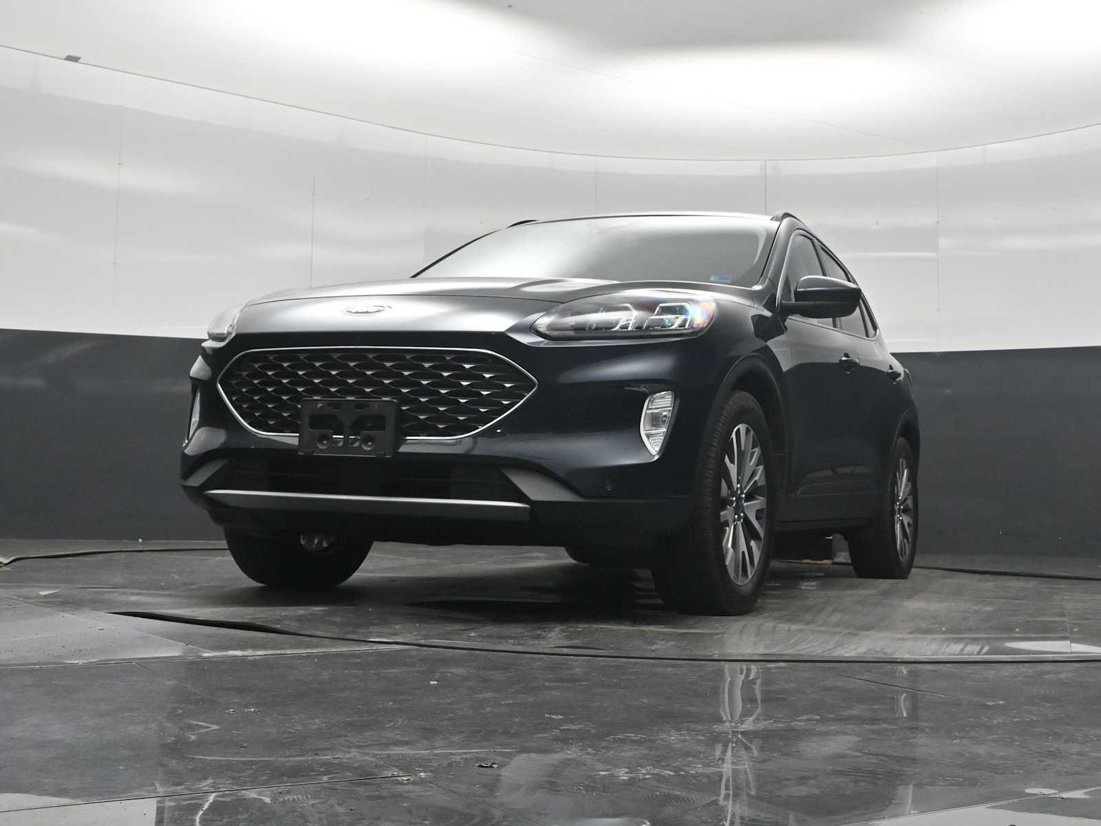 Used 2022 Ford Escape Titanium AWD/4WD image 27