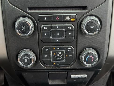Used 2014 Ford F150 XLT w/ XLT Chrome Package RWD image 15