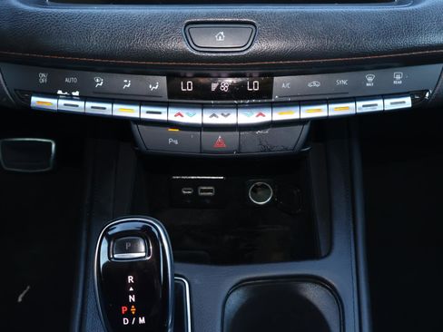 Certified 2022 Cadillac XT4 Sport w/ Safety Alert Package image 29