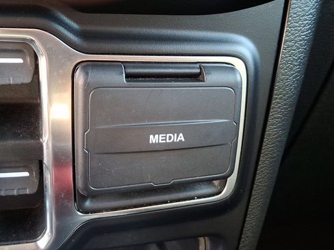 Used 2021 Jeep Wrangler Unlimited Sport AWD/4WD image 24