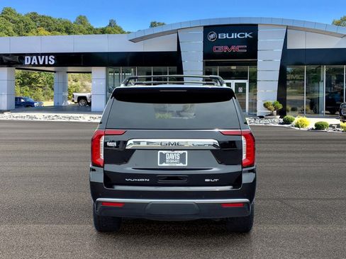 Used 2022 GMC Yukon SLT AWD/4WD image 5