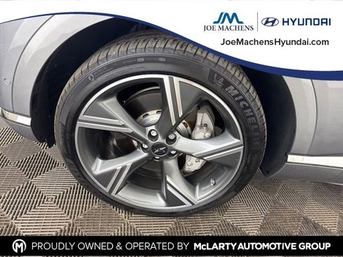 Used 2025 Genesis GV80 3.5T Prestige image 30