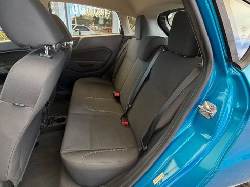 Used 2014 Ford Fiesta SE FWD image 11