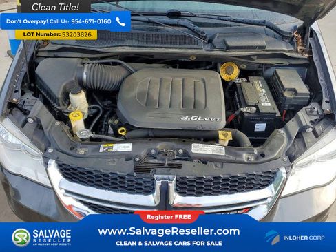 Used 2016 Dodge Grand Caravan SXT FWD image 16