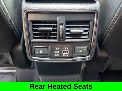 Used 2025 Subaru Forester Touring AWD/4WD image 14