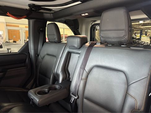 Used 2024 Ford Bronco Badlands AWD/4WD image 27