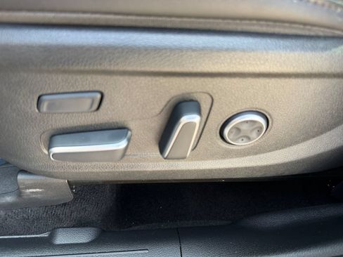 Used 2023 Hyundai Santa Fe Calligraphy AWD/4WD image 16