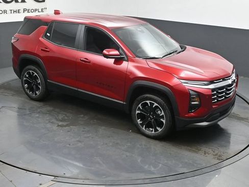 New 2026 Chevrolet Equinox LT w/ Safety and Technology Package FWD image 26