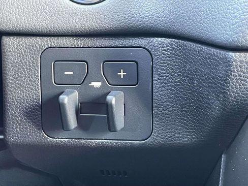 New 2026 Toyota Tundra Limited AWD/4WD image 34