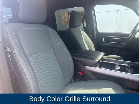 Used 2024 RAM 2500 Big Horn w/ Level 2 Equipment Group AWD/4WD image 36