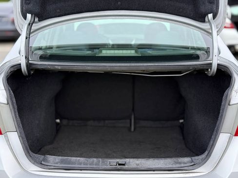 Used 2019 Nissan Sentra SV FWD image 28