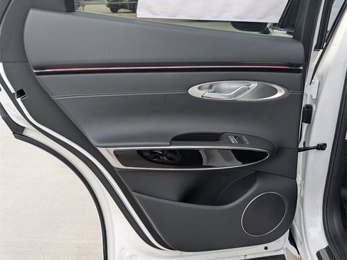 New 2026 Genesis GV70 2.5T image 23