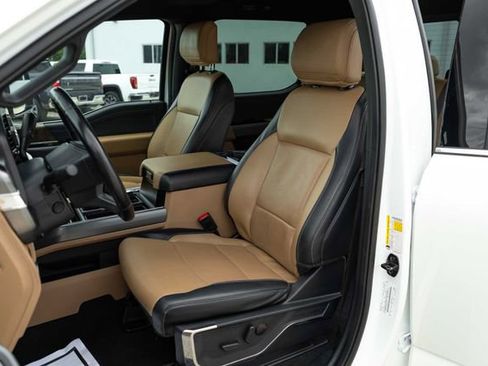 Used 2023 Ford F350 Lariat w/ Lariat Ultimate Package AWD/4WD image 13