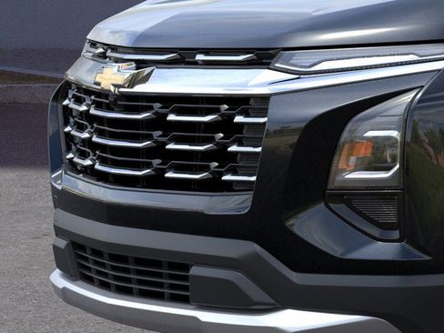 New 2026 Chevrolet Equinox LT AWD/4WD image 13