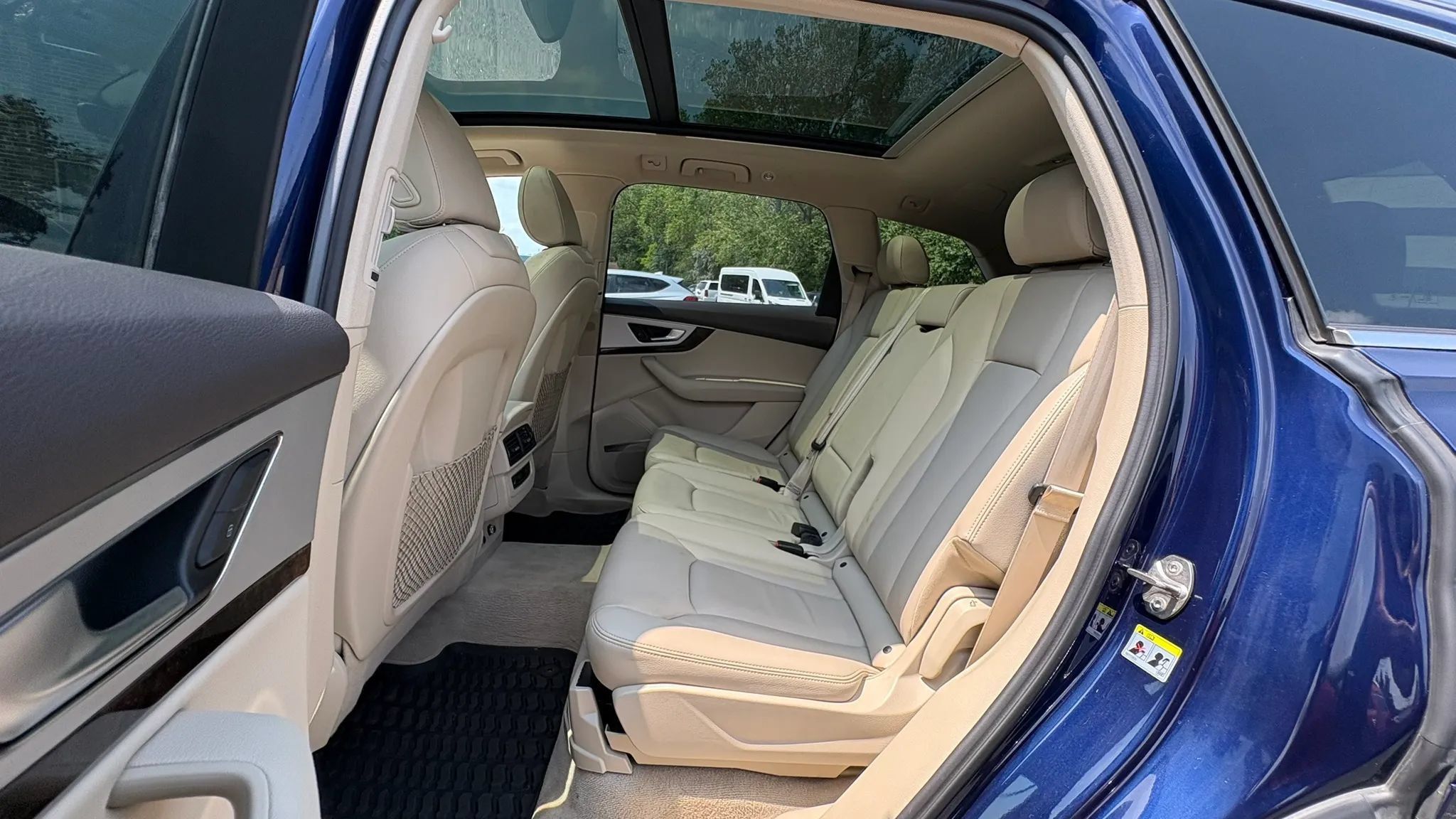 Used 2019 Audi Q7 2.0T Premium Plus w/ Premium Plus Package AWD/4WD image 38