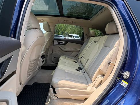 Used 2019 Audi Q7 2.0T Premium Plus w/ Premium Plus Package AWD/4WD image 38