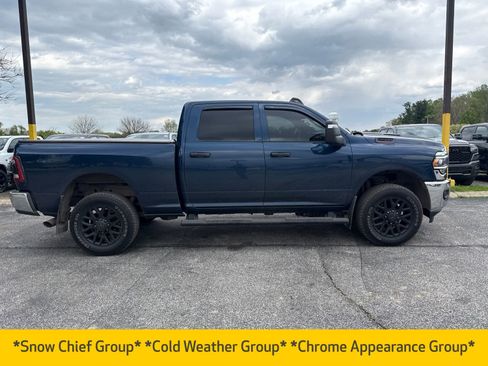 Used 2024 RAM 2500 Tradesman w/ Chrome Appearance Group AWD/4WD image 7