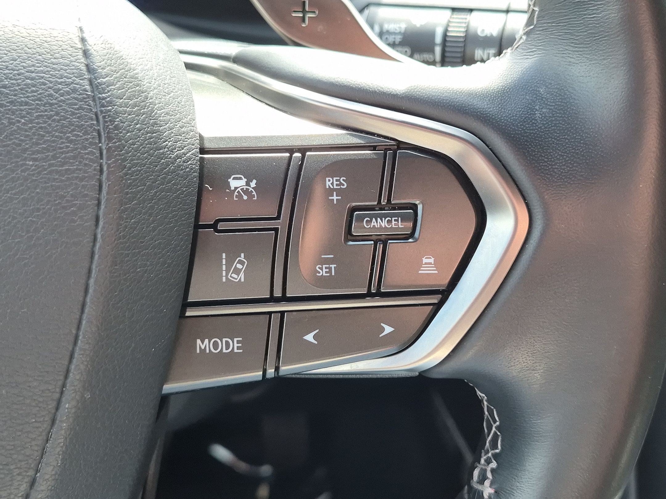 Used 2024 Lexus LX 600 4WD w/ Luxury Package image 18