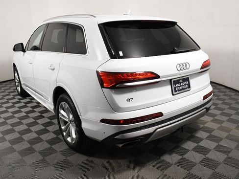 Used 2025 Audi Q7 2.0T Premium image 4