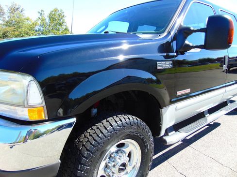 Used 2003 Ford F250 Lariat image 27