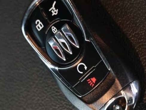 Used 2024 Buick Envista Sport Touring w/ Convenience I Package FWD image 37