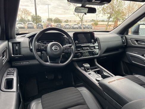 Used 2024 Nissan Pathfinder Rock Creek image 14