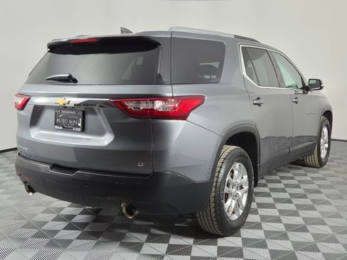 Used 2018 Chevrolet Traverse LT FWD image 7